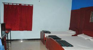 Golden Lake View Resorts,Pagoda Point Road,1 star