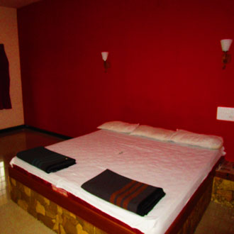 golden lake view resorts