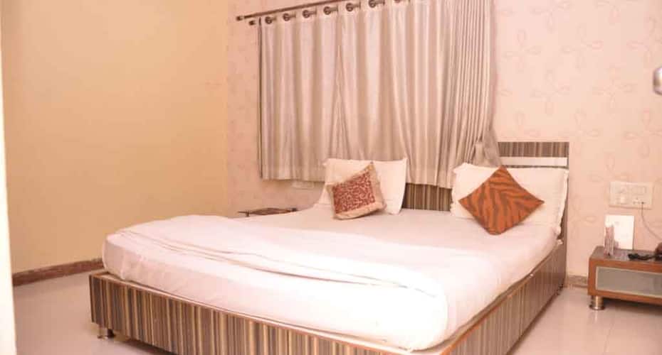 hotel ace inn