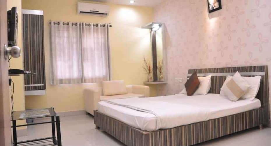 hotel ace inn
