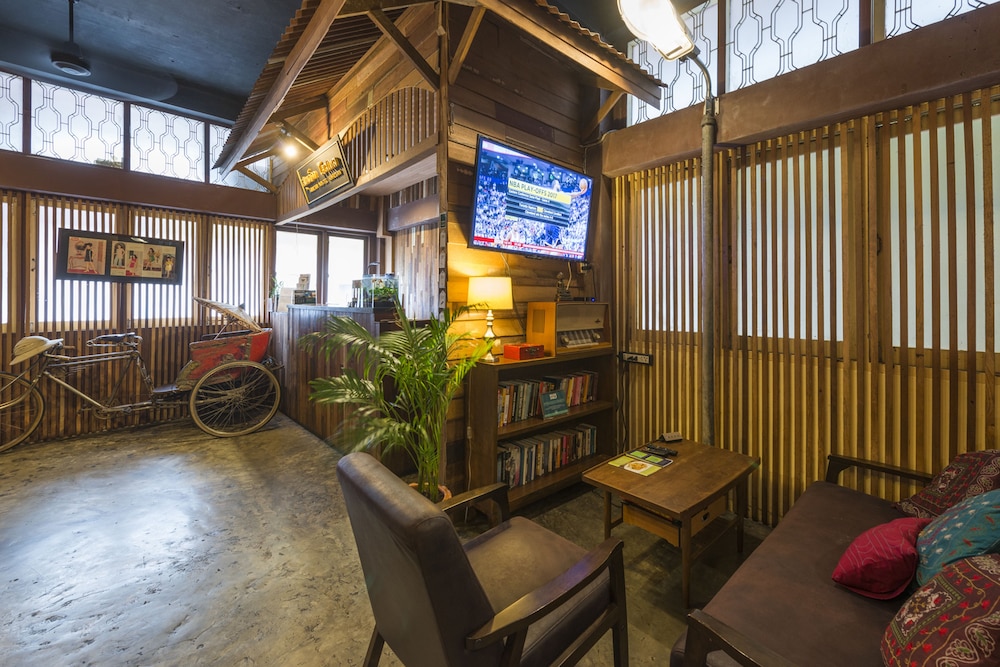suneta hostel khaosan