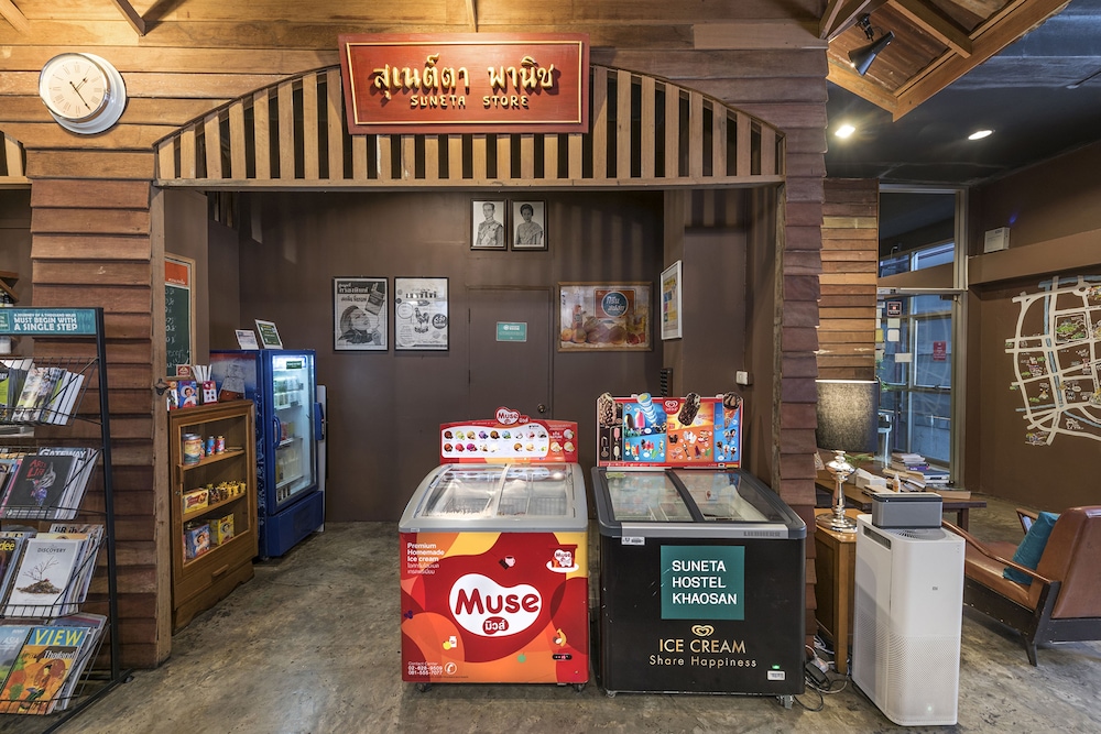 suneta hostel khaosan