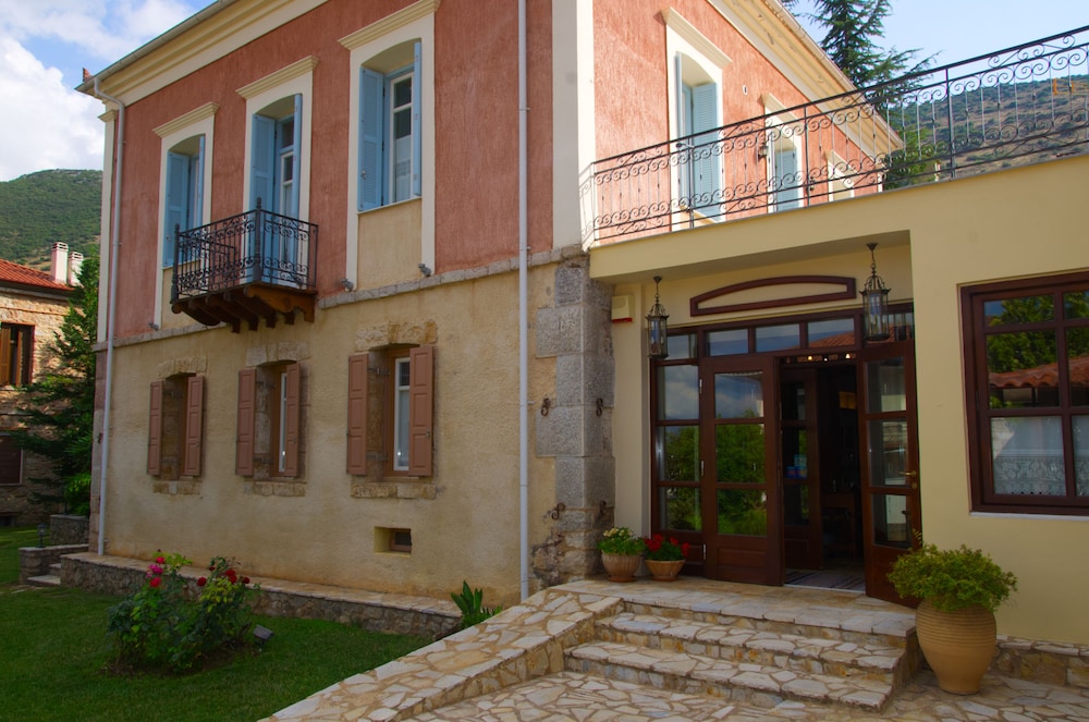 archontiko parnassus dadi