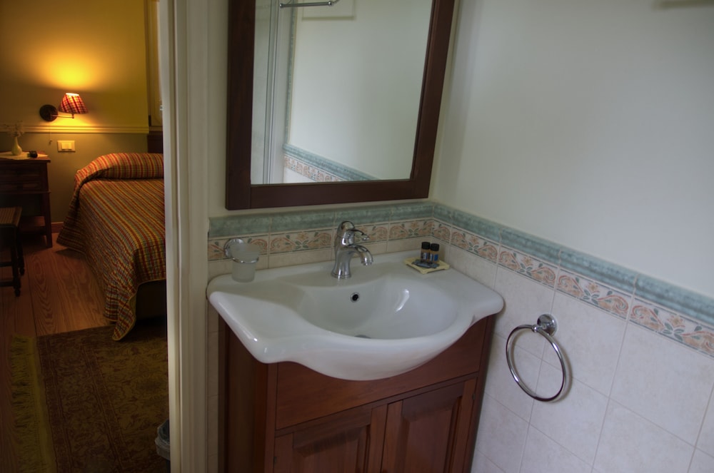 archontiko parnassus dadi