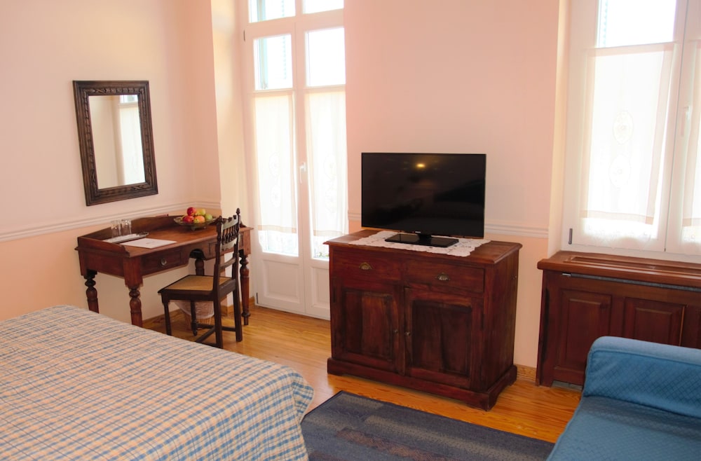 archontiko parnassus dadi