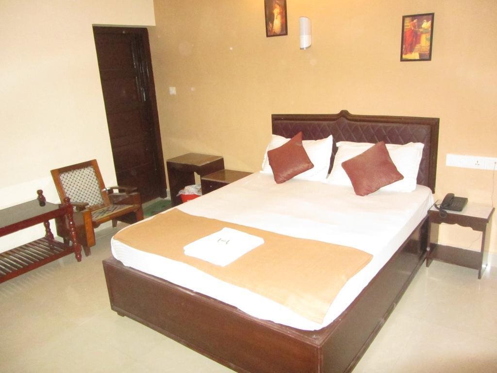 all seasons guest house