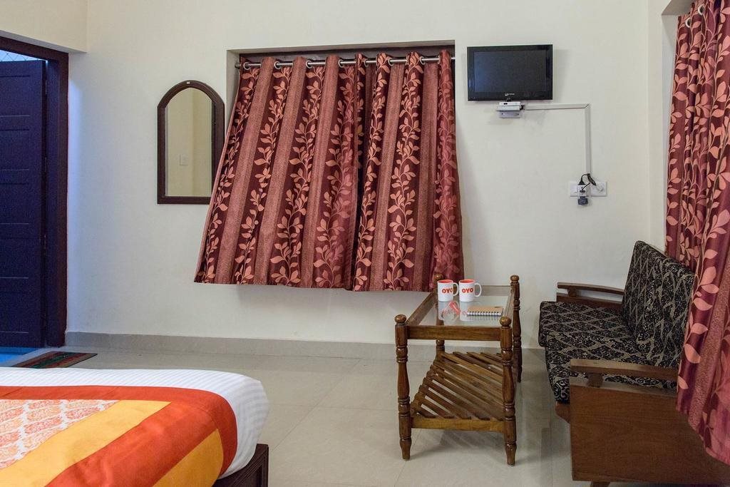 all seasons guest house