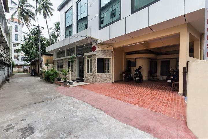 all seasons guest house