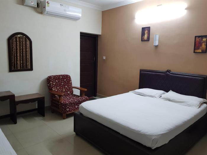 all seasons guest house