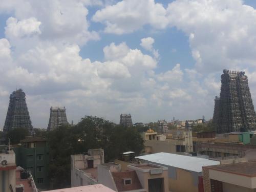 Hotel Nambi,Madurai Main>>Madurai,3 star
