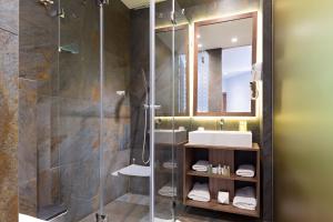 five points square city center