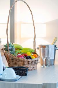 five points square city center