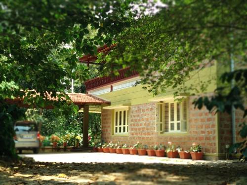 heights farm stay coffee estate stay