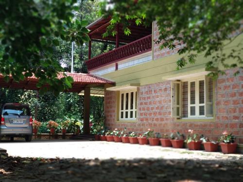 heights farm stay coffee estate stay