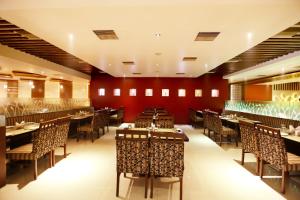 sitara grand lb nagar