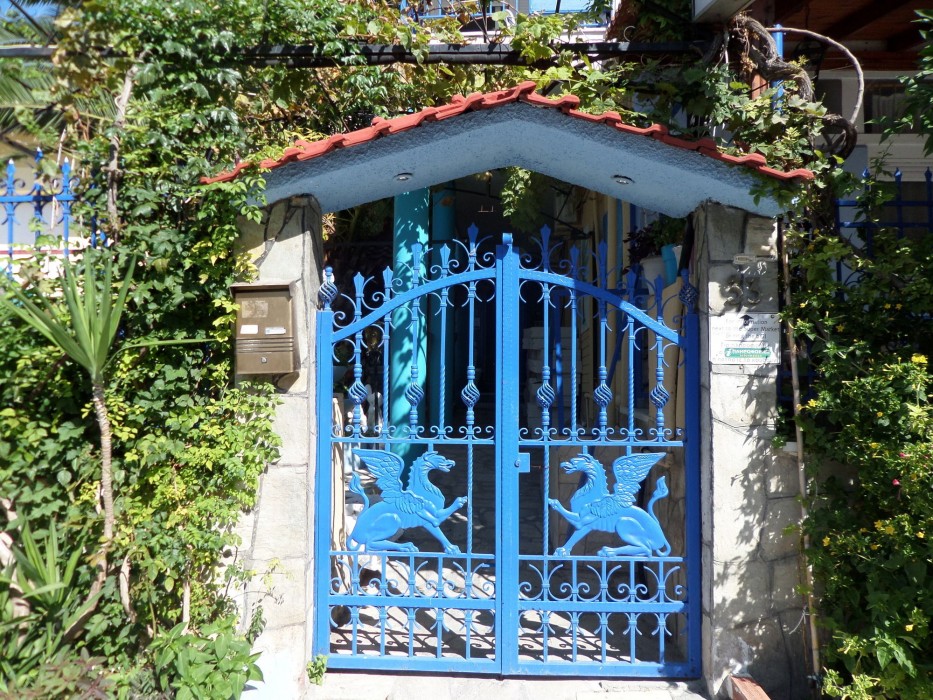 artemis studios and apartments