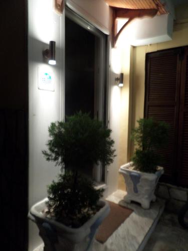 artemis studios and apartments