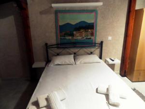 artemis studios and apartments