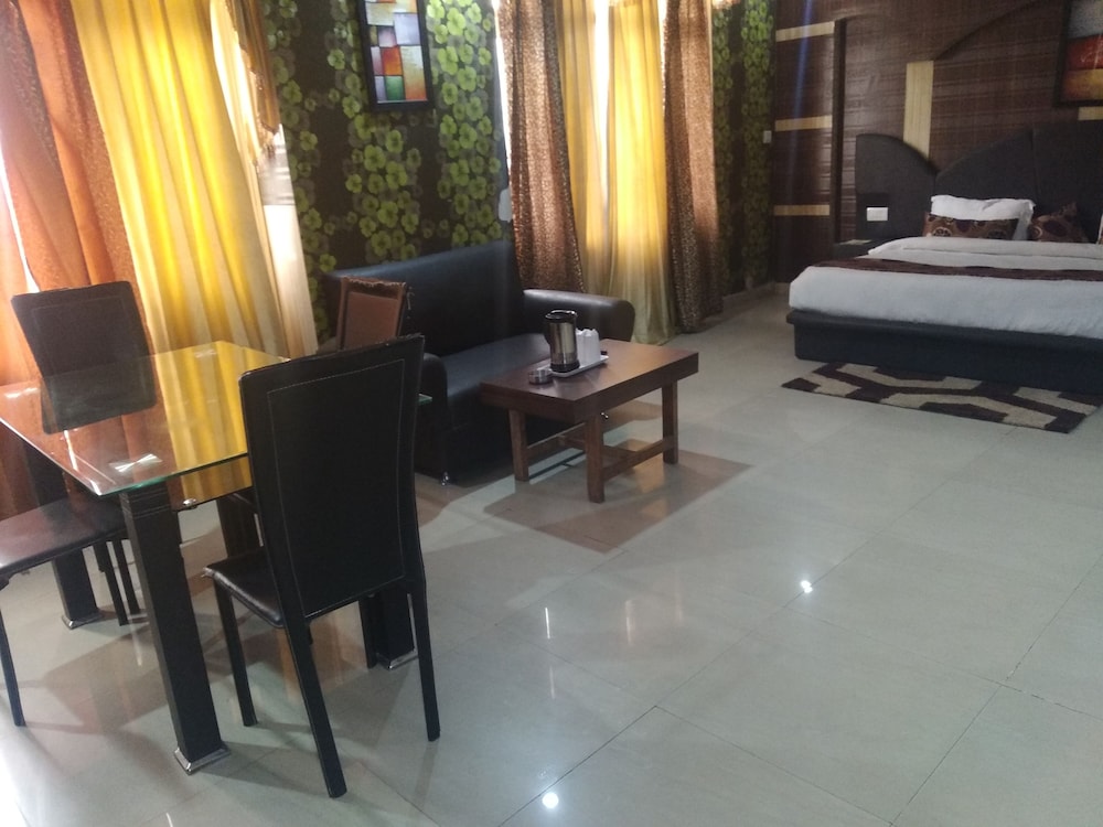 hotel jagdamba