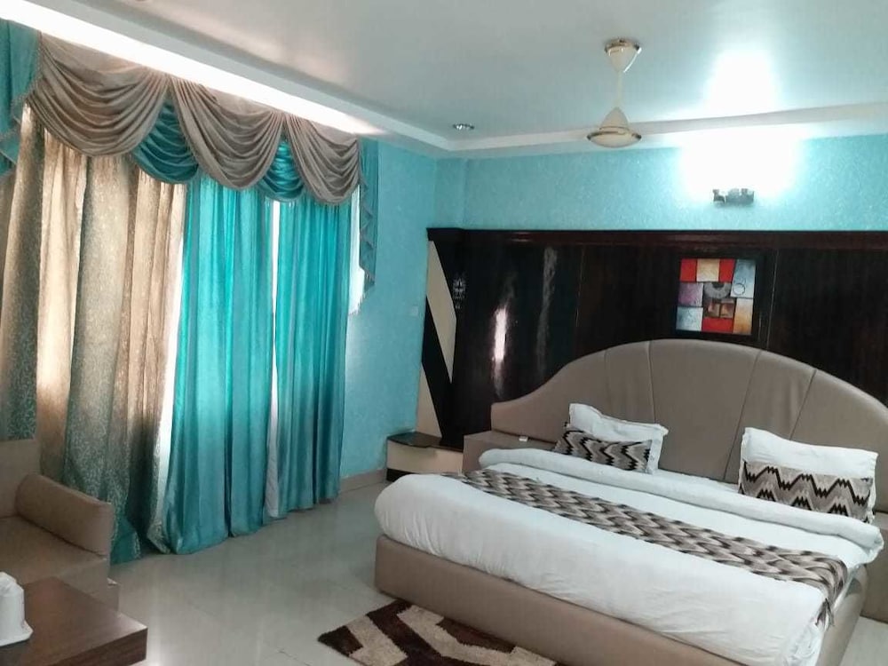 hotel jagdamba