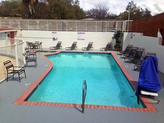 Motel 6 San Antonio, Tx - Fiesta Trails,Near Malibu Castle,2 star