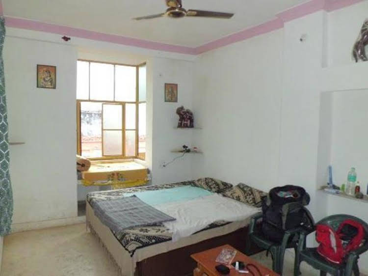 raj mahal guest house