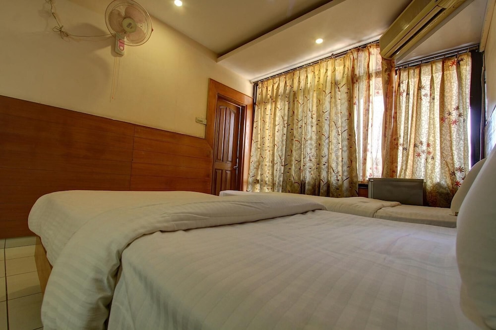 hotel rajsangam international
