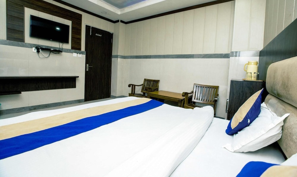 Hotel Subash,Katra>>Jammu,3 star