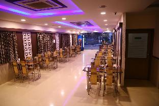 Hotel Varshan International,Perundurai Road,3 star