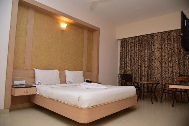 hotel varshan international