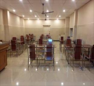 Sathya Garden Resort,Mettupalayam>>Coimbatore,3 star