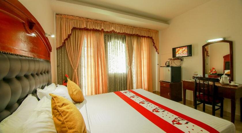 hotel meadows international