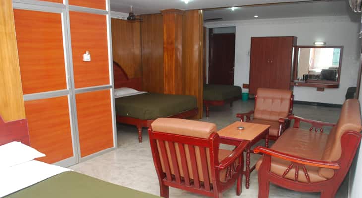 ajantha beach guest house
