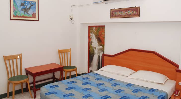 ajantha beach guest house
