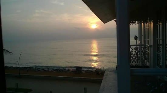 ajantha beach guest house