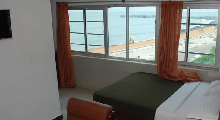 ajantha beach guest house