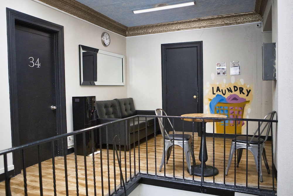 samesun hollywood hostel