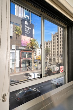 samesun hollywood hostel