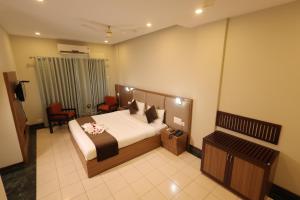 calicut gate hotel