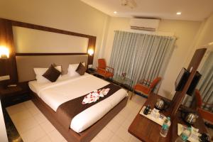 calicut gate hotel