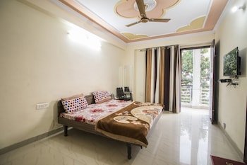 gopi dham ashram