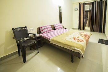 gopi dham ashram