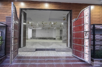 gopi dham ashram