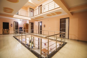 gopi dham ashram