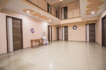 gopi dham ashram