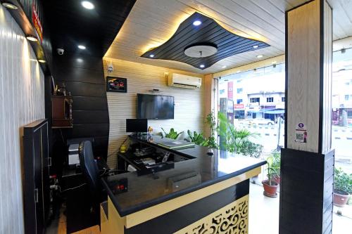 Hotel Rudraksh Inn,Bhupatwala,3 star