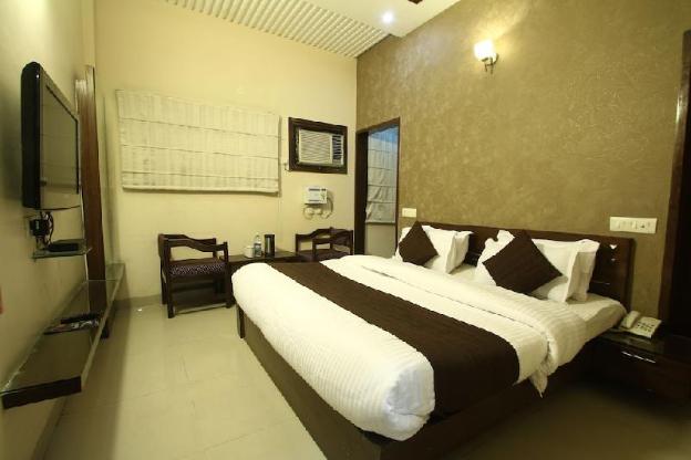 hotel maharani regency zirakpur