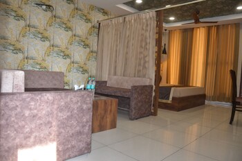 hotel maharani regency zirakpur