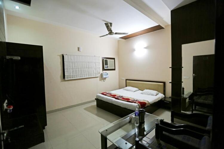 hotel maharani regency zirakpur
