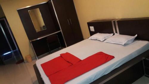 Hotel Gagan Palace,G E Road,3 star